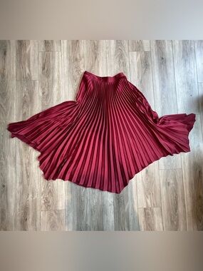 Ultra Pink Pleated Burgundy Maxi Skirt - Women's A-Line -S